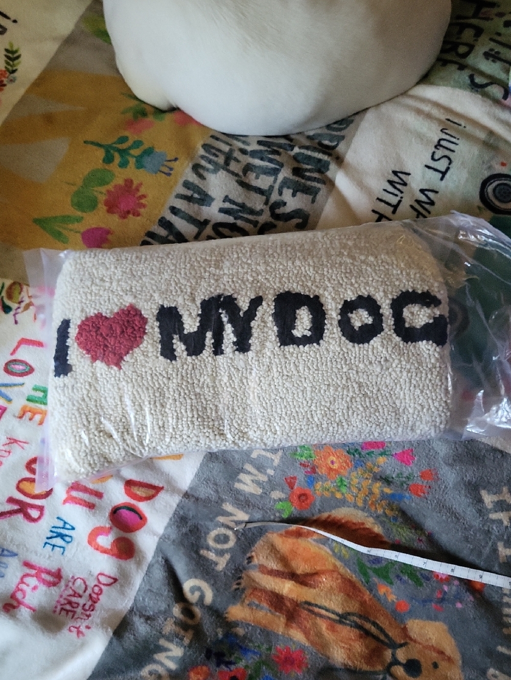 Natural Life I ❤️ My Dog Embroidered Cream Tufted Pillow, NWT